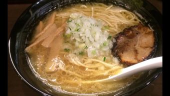 金ラーメン880円 